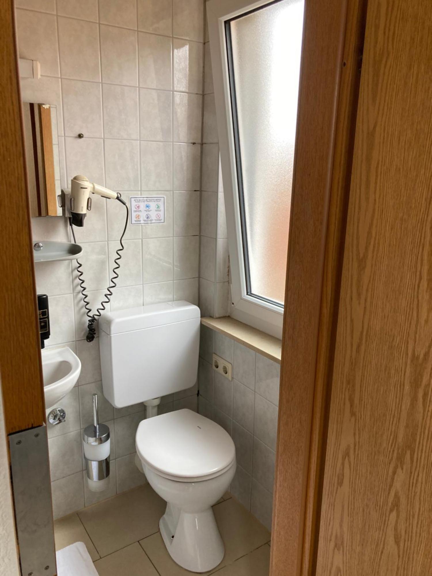 24-7 Stadthotel Штутгарт Номер фото